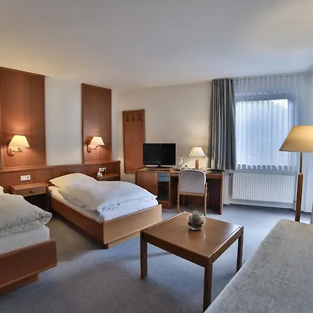 Akzent Thiemann 3* גאנדרקזי